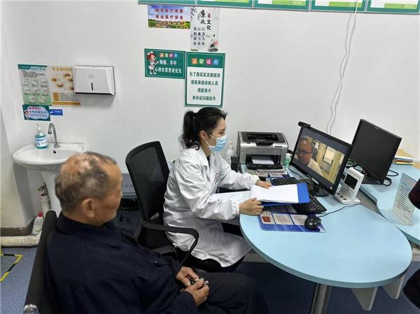 武漢江夏：遠程會診“面對面” 患者少跑腿信息多跑路_fororder_圖片2