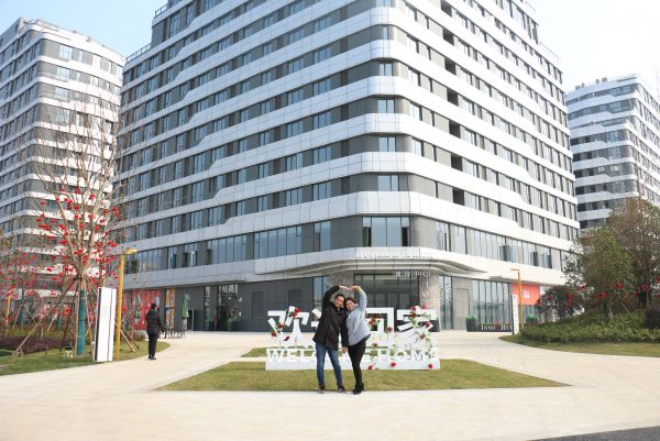 長江青年城漢口北精裝修房源批量交付