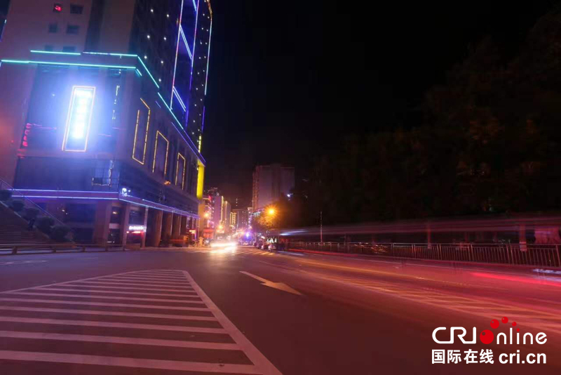 夜拍湖北巴東“小香港”