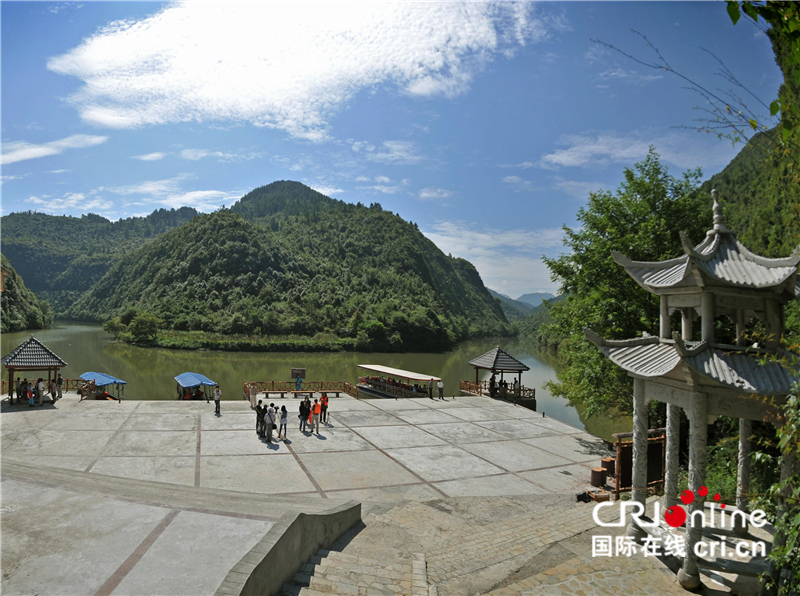 全國知名畫家走進湖北利川寫生創作