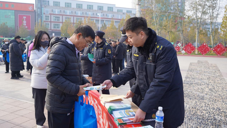 河北東光：弘揚憲法精神 共建法治家園