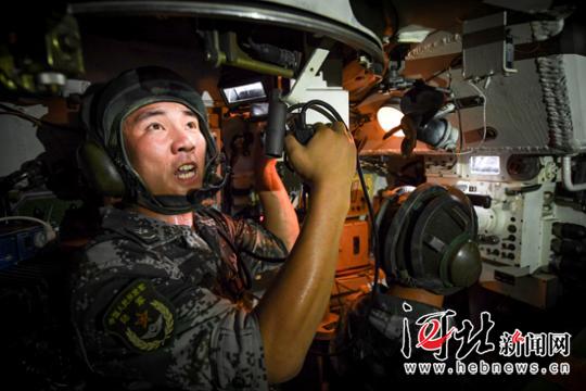 【要聞摘要】【文末摘要】河北籍戰士王銳：戰車尖兵強軍夢