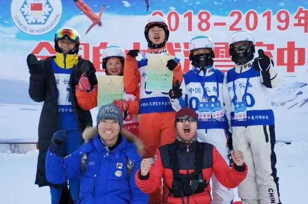 全國自由式滑雪空中技巧錦標賽河北選手獲四金三銀一銅