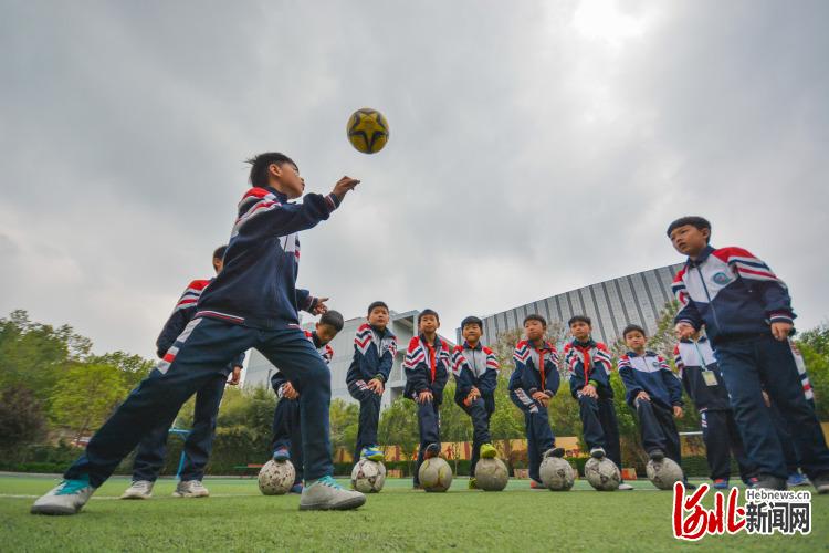 河北邯鄲：運動在課間，歡樂在校園