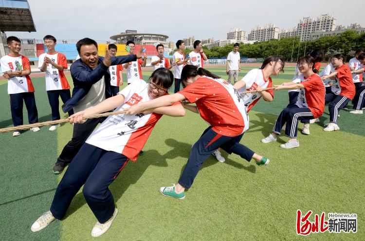 河北邯鄲：快樂減壓 笑迎高考