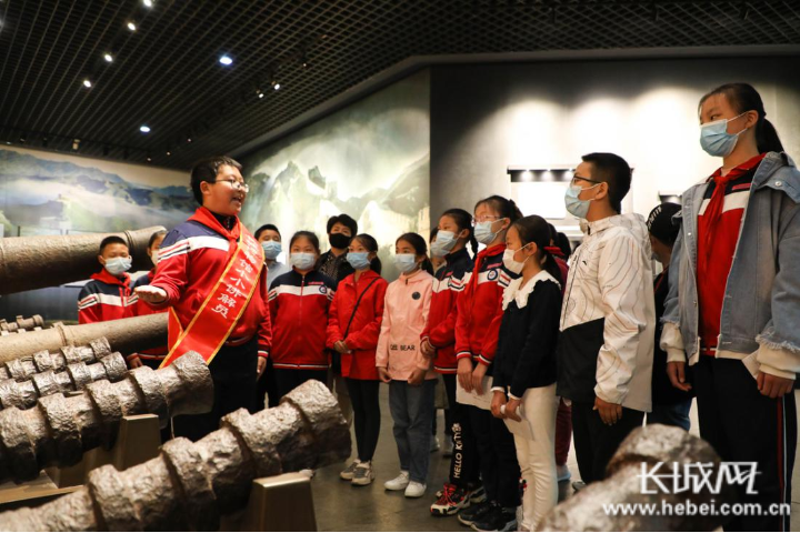 河北秦皇島：“小小講解員”走進山海關長城博物館