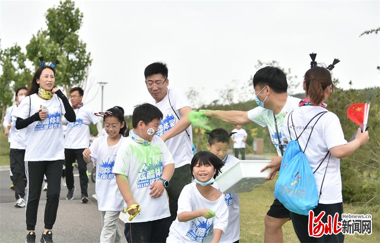 激情五月 活力開跑！“公益體彩 炫彩週末”彩色跑活動在河北邯鄲舉辦