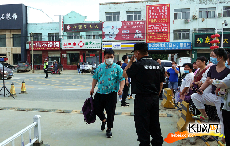 組圖丨時光不負趕路人！雄安新區中考來啦！