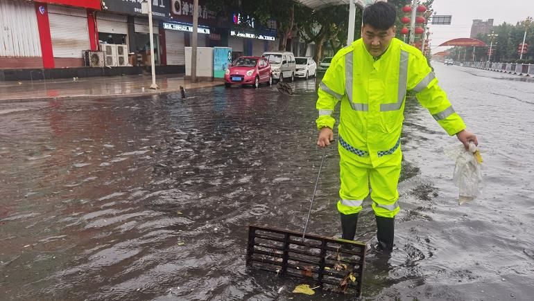 至今晨河北253個站24小時降水量超50毫米（暴雨）