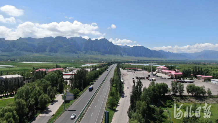 河北張家口：一路走來一路美景