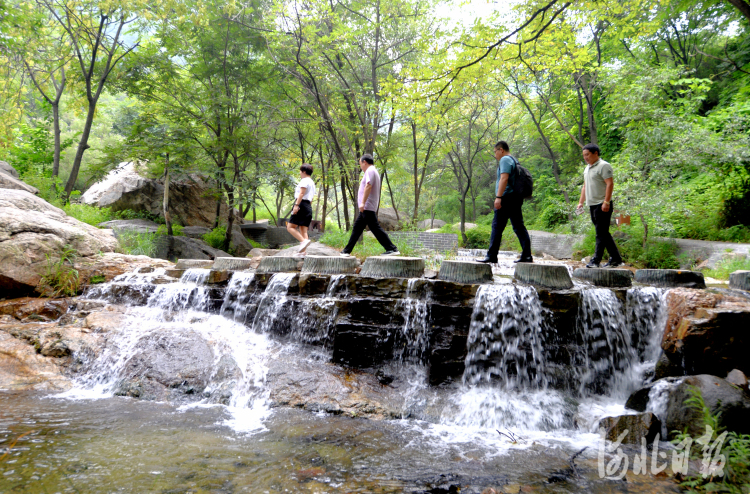 河北唐縣：旅遊産業提檔升級