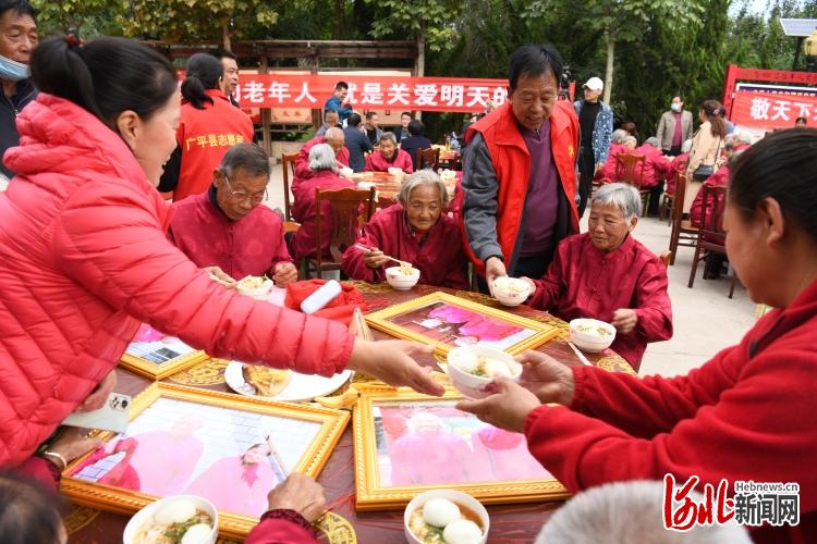 河北：迎重陽 歡樂多