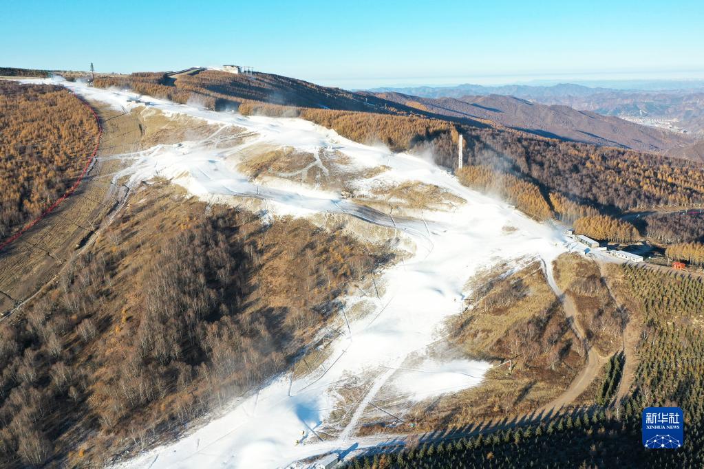 河北崇禮：冬奧賽場造雪忙