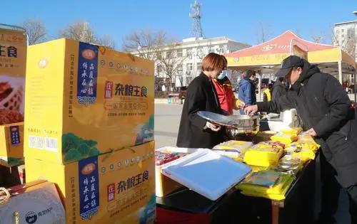 秦皇島市第三屆板栗産業發展大會舉行