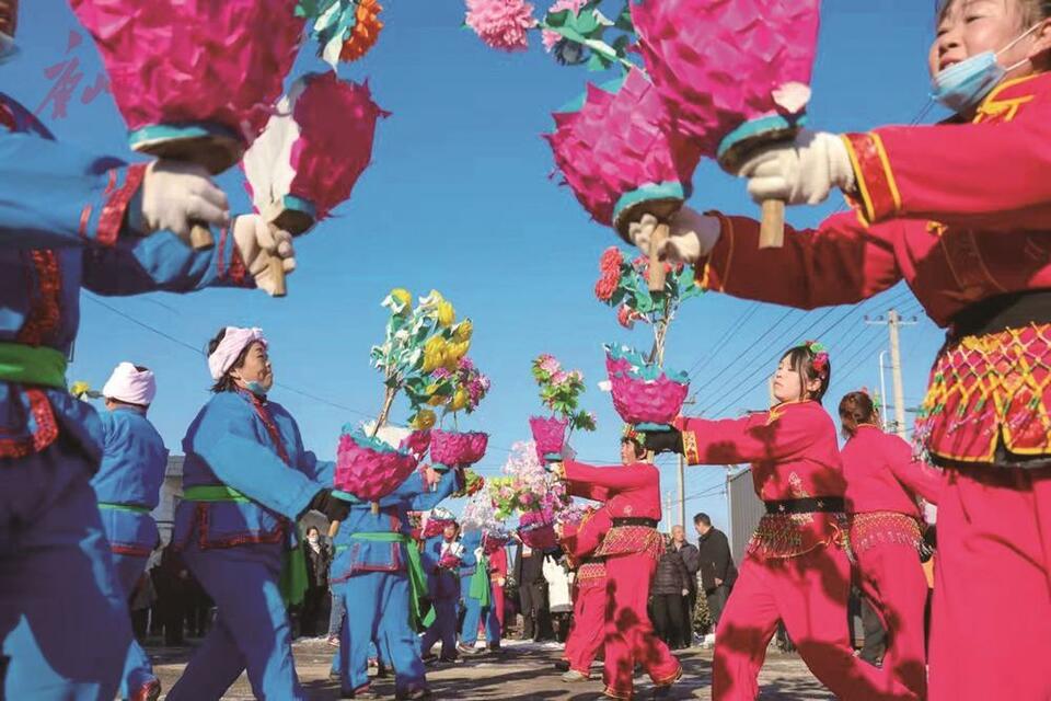 河北省級非遺項目灑河橋花燈市級代表性傳承人劉玉環：讓“跑花燈”傳承下去