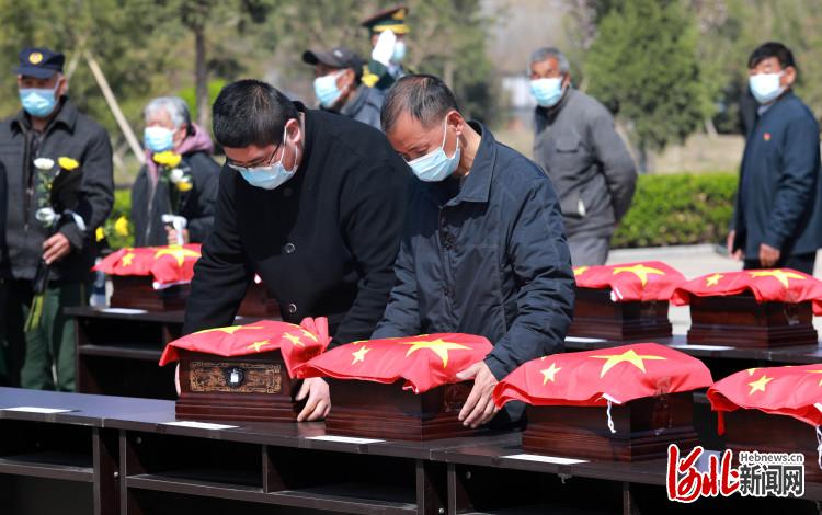 最閃亮的坐標｜河北深澤：零散烈士墓集中遷葬烈士陵園