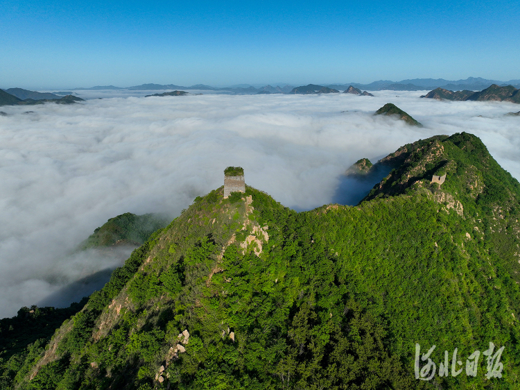 按圖索冀｜長城雲海翻涌美如畫