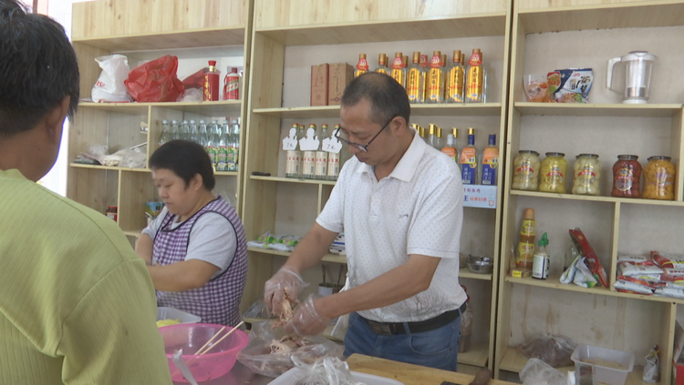 石家莊市鹿泉區：一碗熱餃子，撫慰老人心_fororder_餃子1