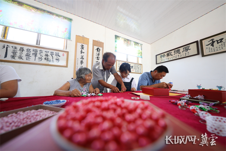 邯鄲邱縣：手工之家“繡”出美好生活