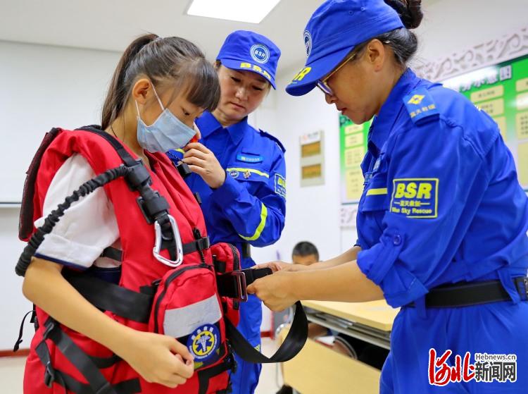 河北秦皇島：防溺水知識進社區