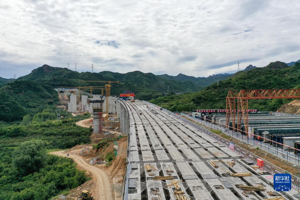 首都地區環線高速公路承德至平谷段建設有序推進