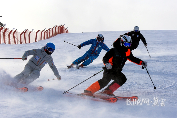 擁抱後奧運 河北冰雪産業加速國際化