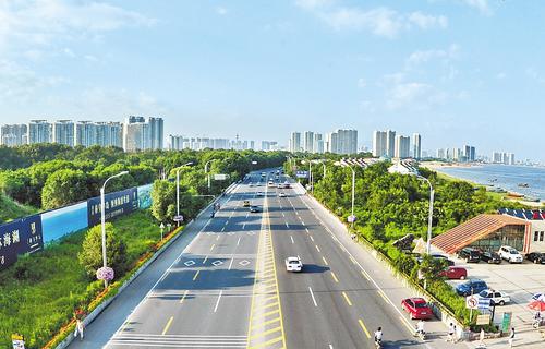 秦皇島：深入解讀政府工作報告 積極打造國際一流旅遊城市