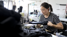 河北肅寧保暖內衣生産進入旺季 訂單同比增長明顯