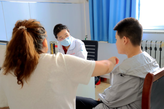 河北獻縣：京津冀醫療專家巡診送健康_fororder_河北獻縣：京津冀醫療專家巡診送健康357