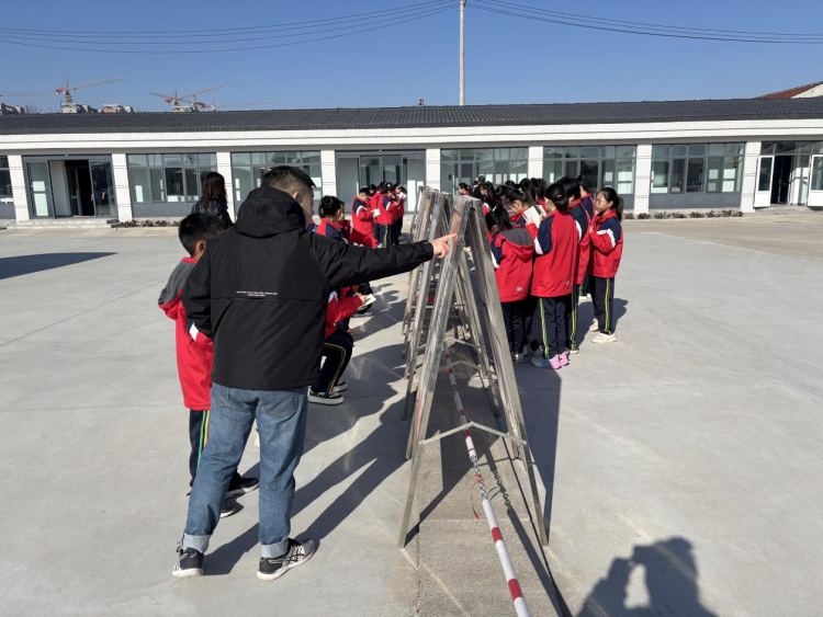 河北泊頭：氣象知識“妙”旅程 點燃青少年科學心_fororder_圖片2