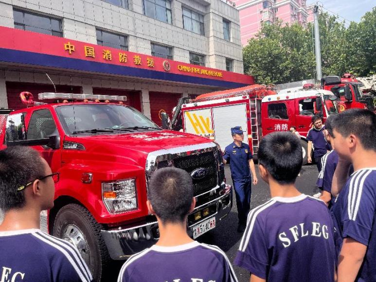 “蒲公英”播撒平安種子：石外學子消防站親歷記 致敬‘逆行’的守護_fororder_圖片5
