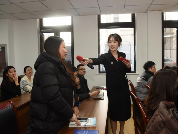 築牢網絡安全防線 滄州市開展辟謠舉報宣傳活動_fororder_築牢網絡安全防線 滄州市開展辟謠舉報宣傳活動491