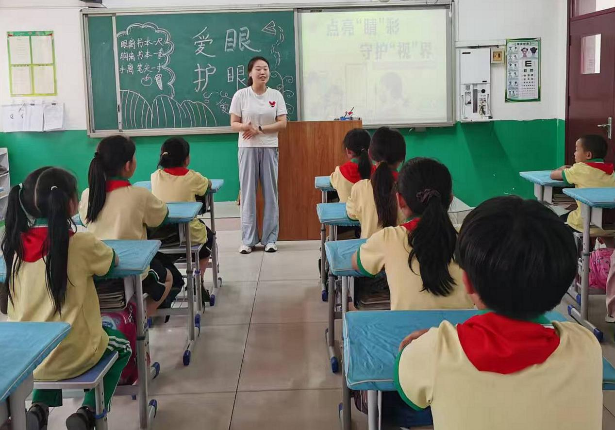河北泊頭：科普護眼“組合拳” 共築全民“睛”彩夢_fororder_河北泊頭：科普護眼“組合拳” 共築全民“睛”彩夢3