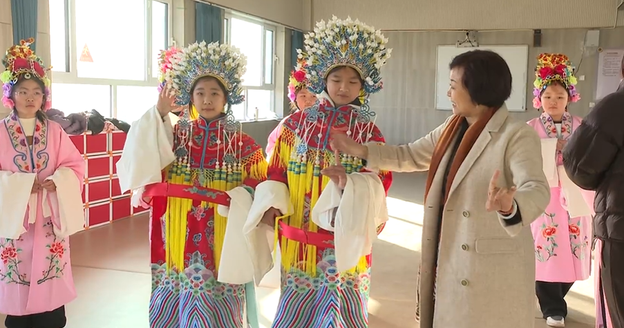 石家莊鹿泉:秦莊聯合小學打造詩戲融合教育模式_fororder_image003