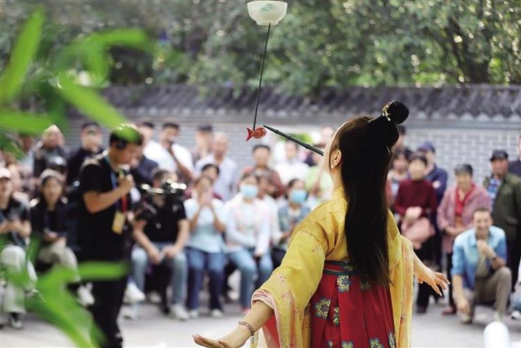 “雜技之光”閃耀世界——從第二十屆中國吳橋國際雜技藝術節看“吳橋雜技”品牌影響力