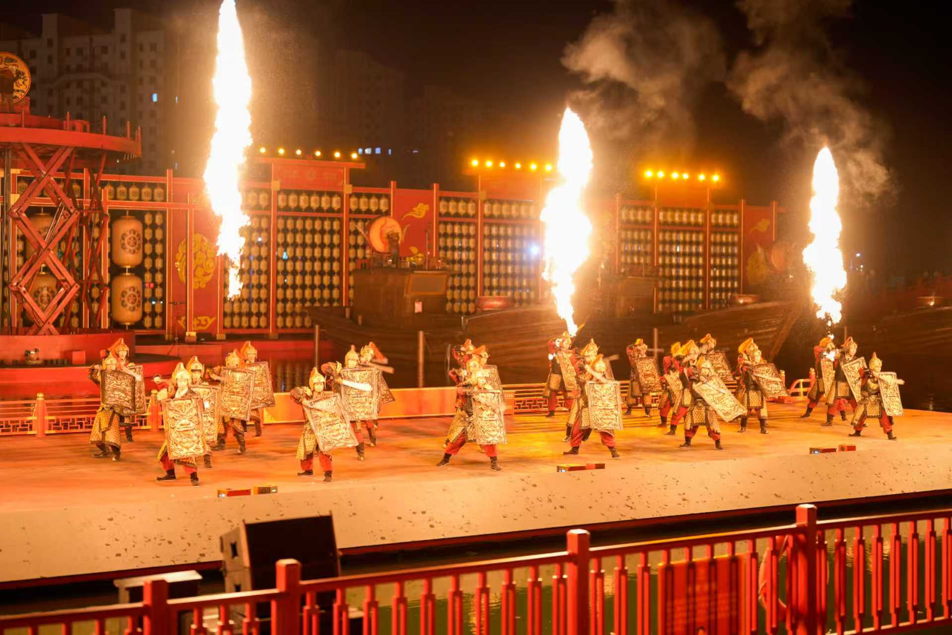 唐山市河頭老街點亮夏日夜生活_fororder_微信圖片_20250806084913_14