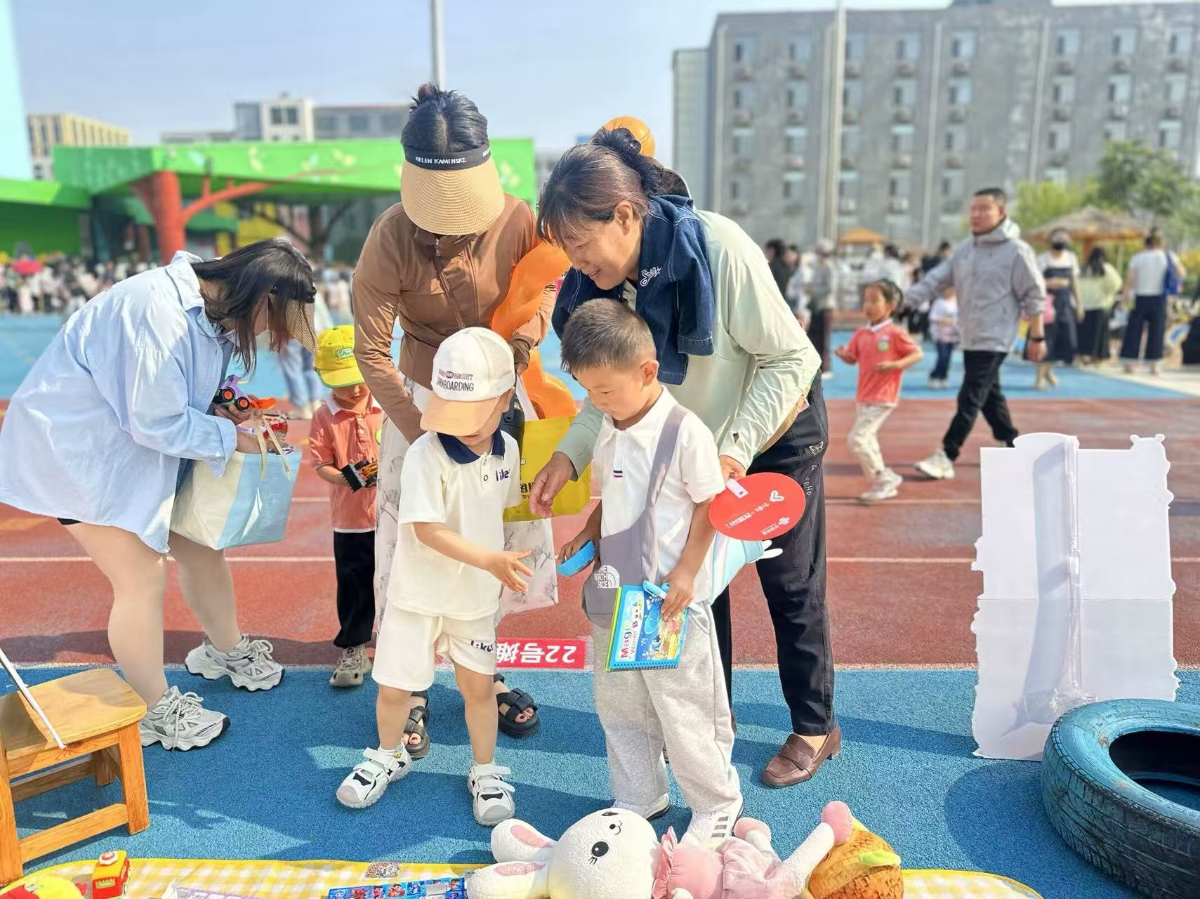 跳蚤樂六一，端午風情集——滄州渤海新區第二幼兒園舉辦端午、六一主題活動_fororder_跳蚤樂六一，端午風情集4