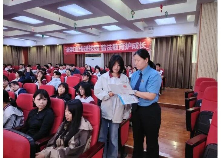 石家莊市鹿泉區：法治護航新學期 安全相伴共成長_fororder_圖片2