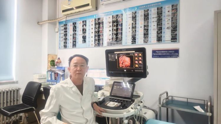 自強模範 助殘先進 | 以超聲之眼守護健康——記承德市中心醫院超聲科主任王洪