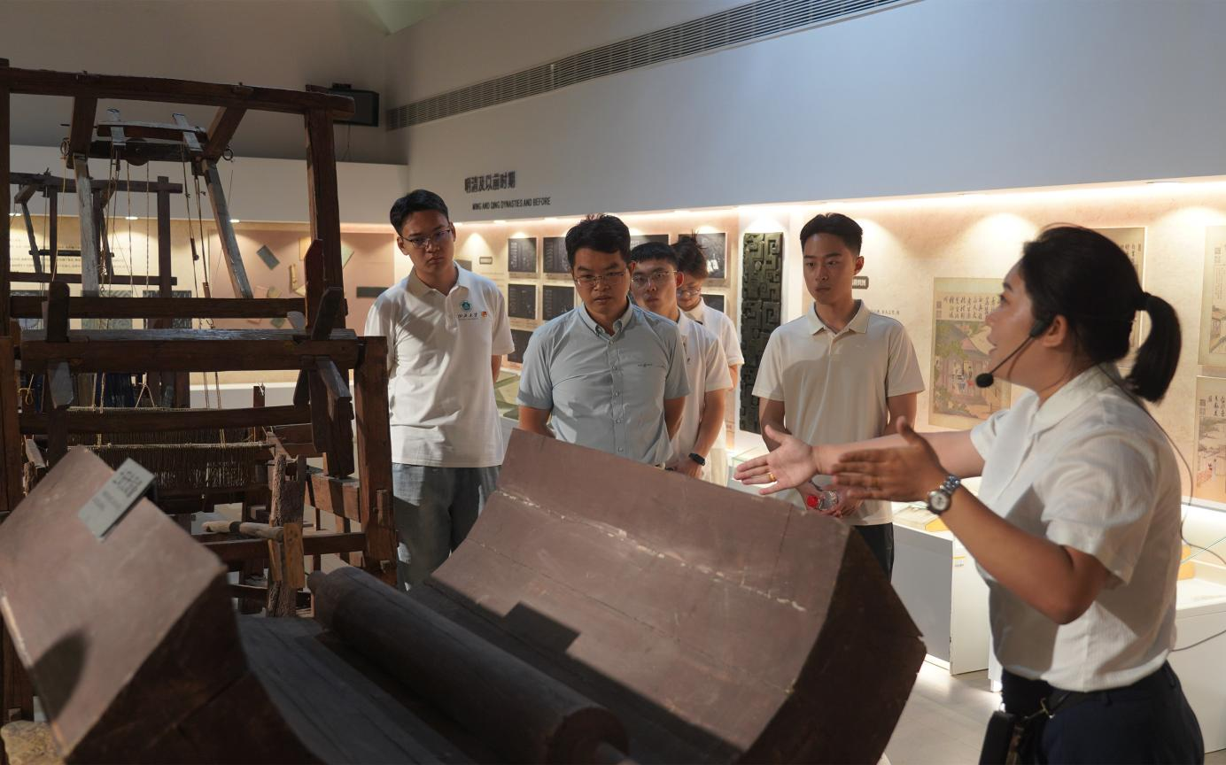山西大學實踐基地在河北高陽掛牌_fororder_圖片3