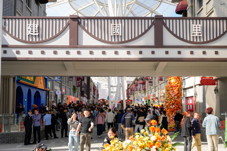 唐山：五一期間首批商戶入駐城市源點商業街_fororder_微信圖片_20250503103104