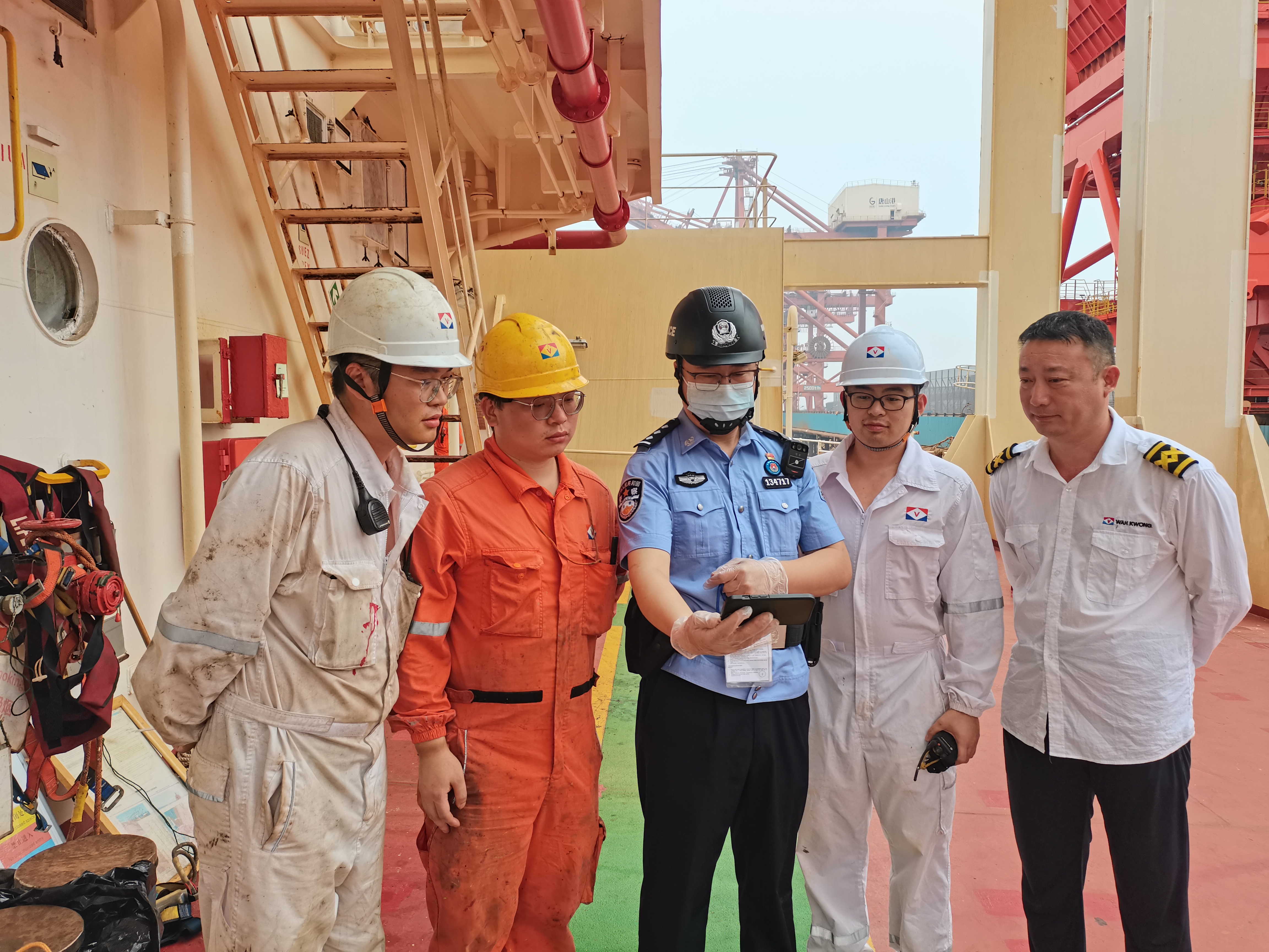 唐山邊檢“定制化”服務發力 為口岸吞吐量提升強基賦能_fororder_微信圖片_20250711145657