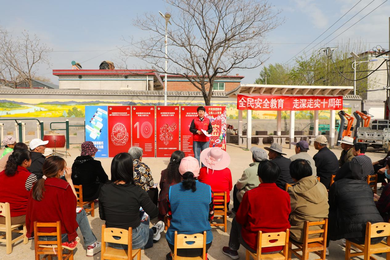 河北淶水：小板凳上話國安 多措並舉築防線_fororder_圖片1