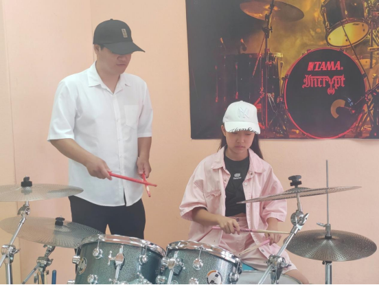 河北高碑店：公益課堂點亮孩子多彩暑假_fororder_河北高碑店：公益課堂點亮孩子多彩暑假593