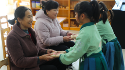 河北淶水：志願服務傳愛心 敬老愛老過“重陽”