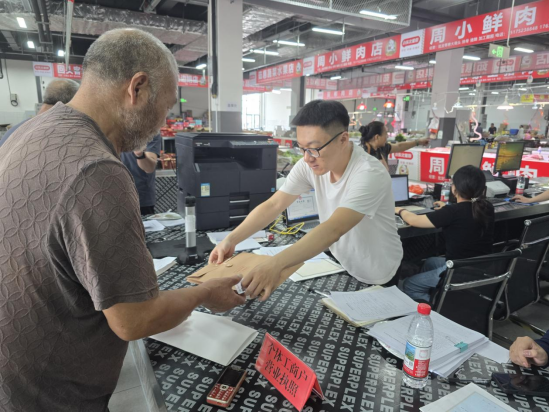 河北高陽：審批服務送上門 便民利企暖民心_fororder_審批服務送上門 便民利企暖人心173