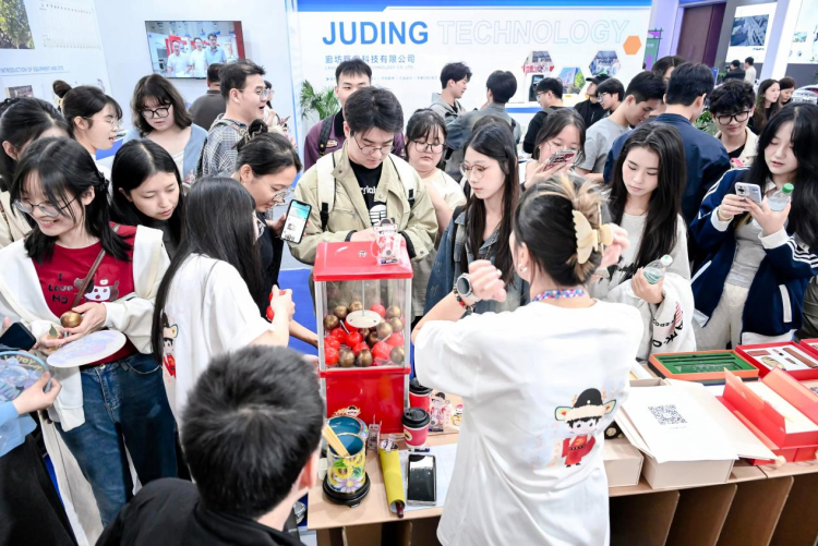 河北肅寧：設計之光照亮“智造”未來之路_fororder_圖片2