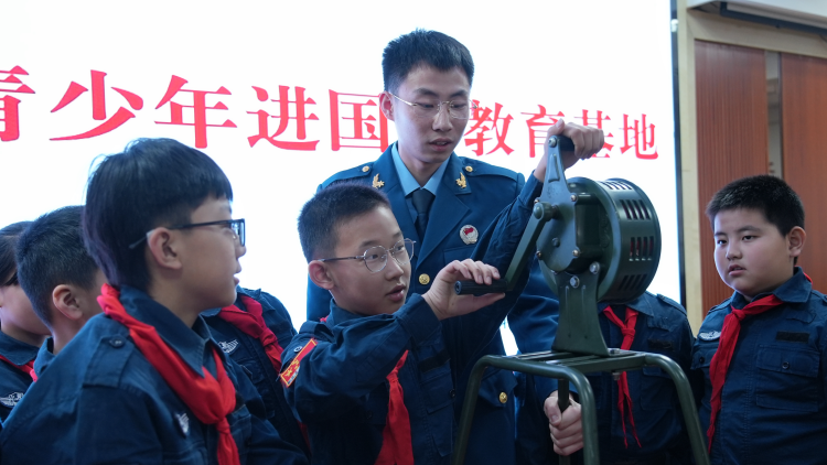 滄州市新華區：國防教育進校園 點燃學子強國夢_fororder_圖片 2