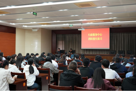 以“演”築防 以“練”護航丨滄州南大港産業園區開展消防逃生演習_fororder_以“演”築防 以“練”護航丨滄州南大港産業園區開展消防逃生演習680
