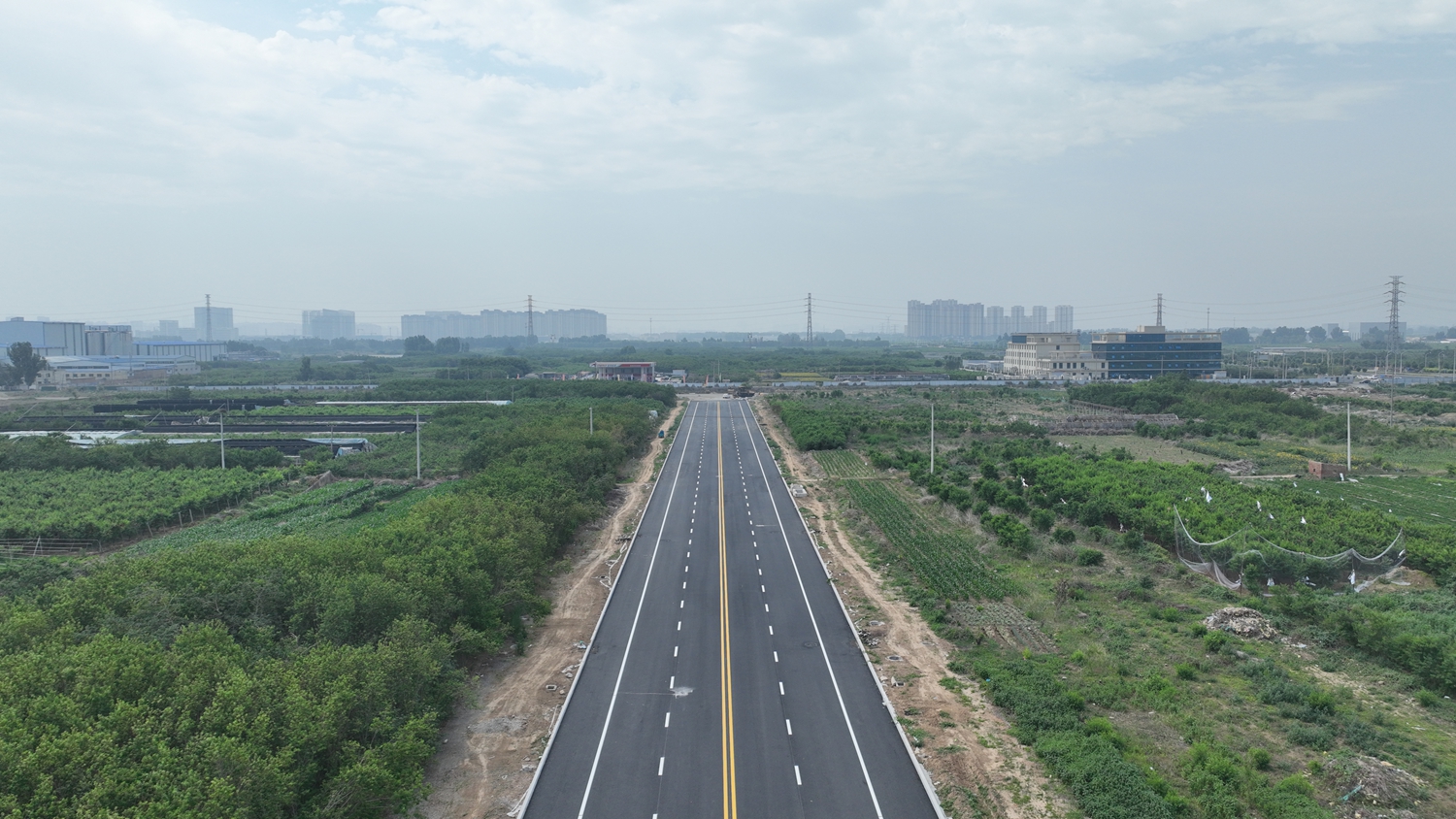 保定市滿城區：交通賦能企業高品質發展_fororder_航拍即將通車的經一路 攝影 邱迎新